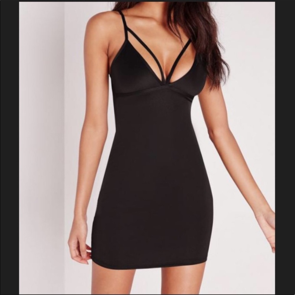 NWT MISSGUIDED BLACK STRAPPY BODYCON DRESS SIZE 6